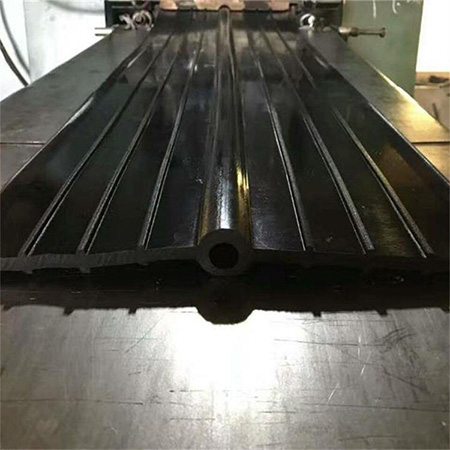 651型中埋式橡胶止水带